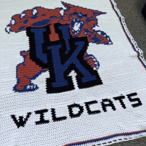 Vintage Handmade University of Kentucky Wildcats Crochet Afghan Blanket 68x40 - Picture 2 of 6